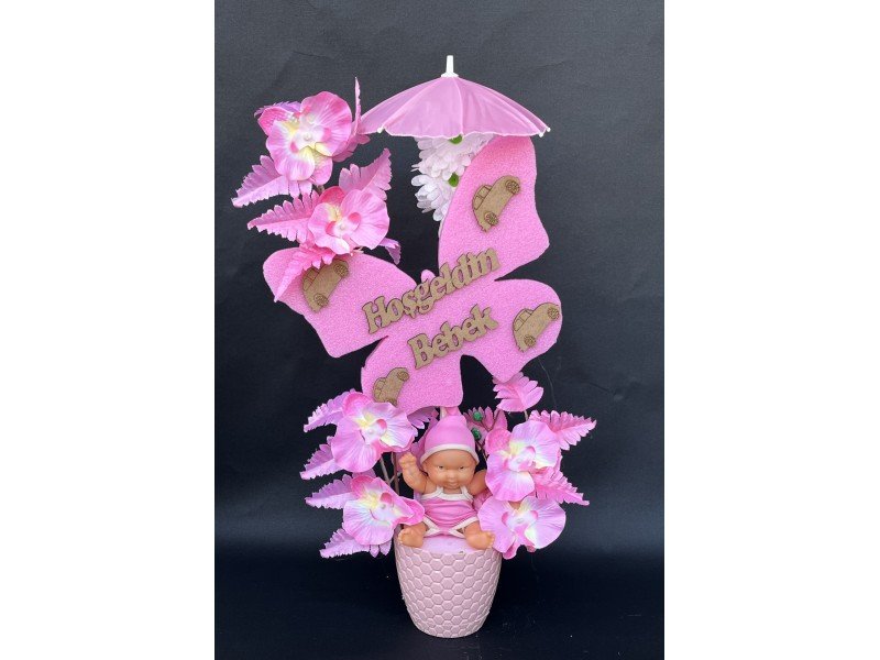 Zarafet ve Neşenin Buluştuğu Tasarım: Şemsiye ve Strafor Kurdaleli Kız Bebekli Yapay Çiçek