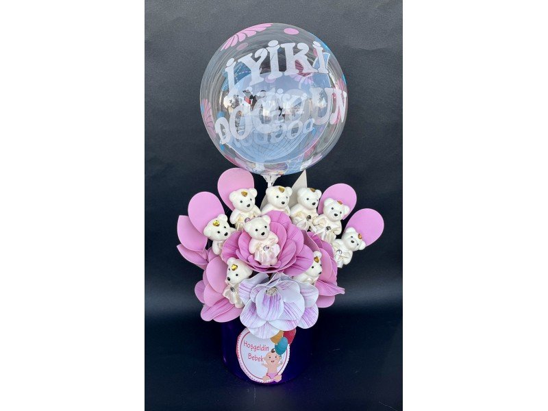 Zarif ve Neşeli balonlu Kız Bebekli Yapay Çiçek